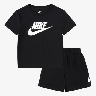 Nike NKN CLUB TEE & SHORT SET 